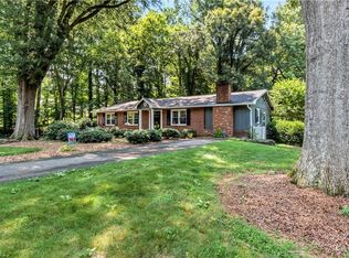 209 Leland Dr, Winston Salem, NC 27106