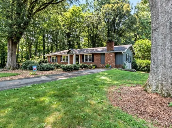 209 Leland Dr, Winston Salem, NC 27106