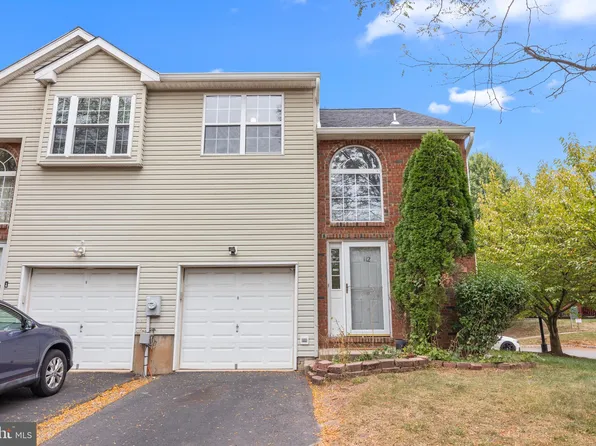 112 Petal Ln, Ewing, NJ 08638