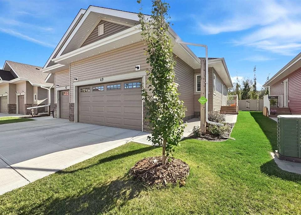 1st image of 49 N Golden Cres