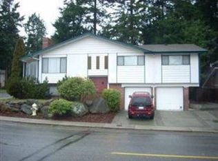981 SW Fairhaven Dr, Oak Harbor, WA 98277