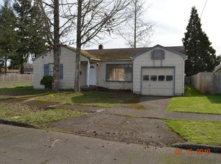 310 W D St, Lebanon, OR 97355