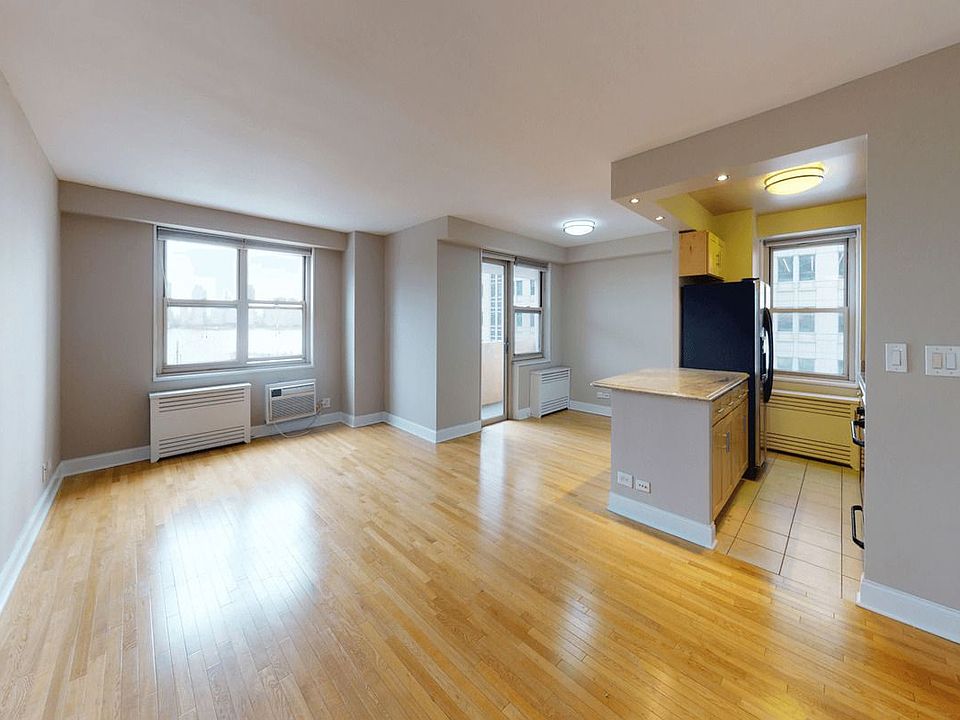 1st image of 80 N Moore St #8010G