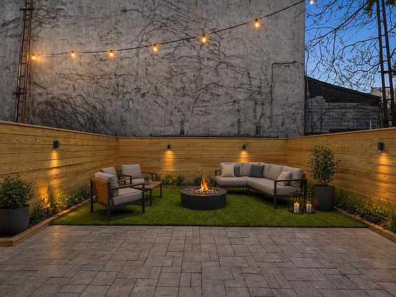 4th image of 2605 Avenue D #1