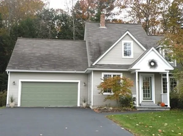 21 Samantha Dr, Gorham, ME 04038