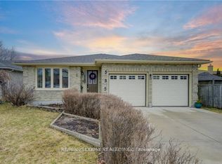 535 Appledale Cres, Waterloo, ON N2T 1V8