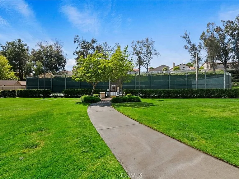 43065 Avola Ct — Photo 34