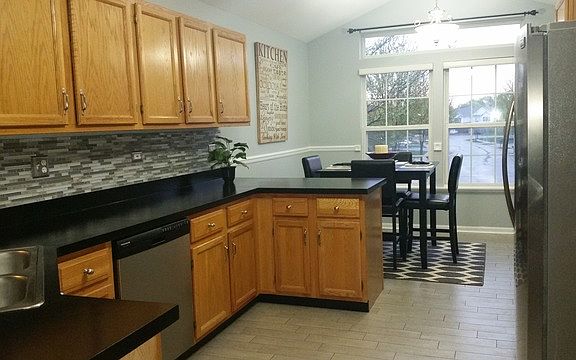 2nd image of 939 Charlela Ln