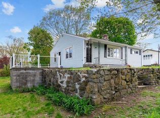 65 Vermont Ave, Cumberland, RI 02864