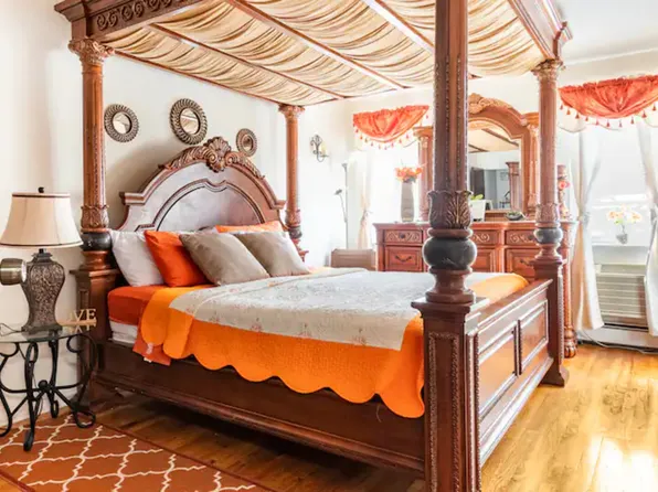 (undisclosed Address), Brooklyn, NY 11236