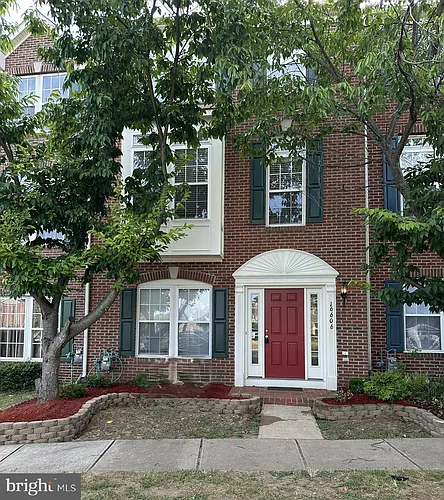 16606 Barge Cir Photo 1