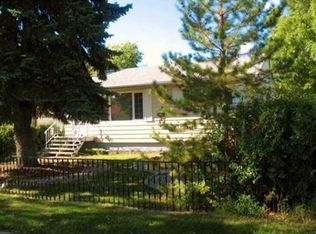10460 147th St NW #1A, Edmonton, AB T5N3C5