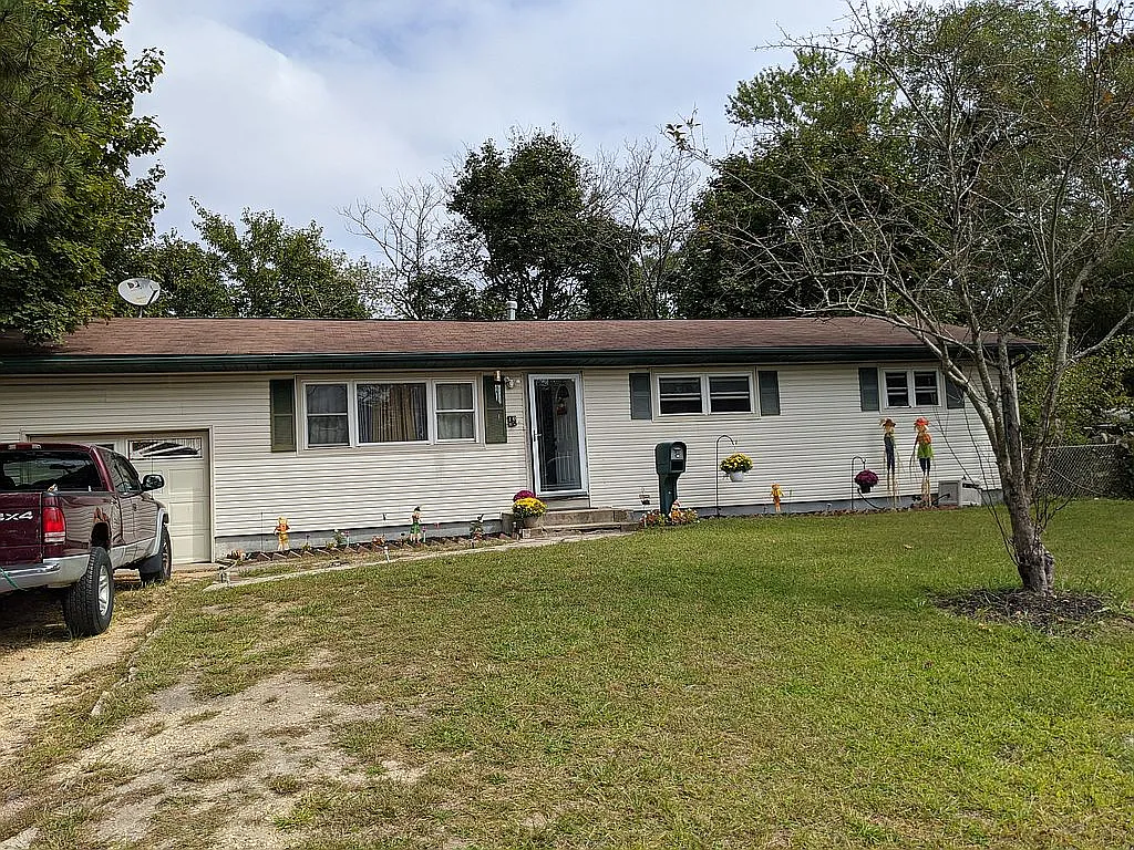 10 Tilton Ave photo 1