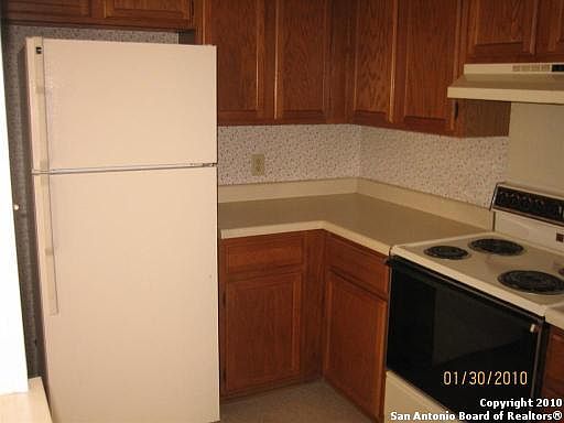 5th image of 6311 Windsor Castle APT 1