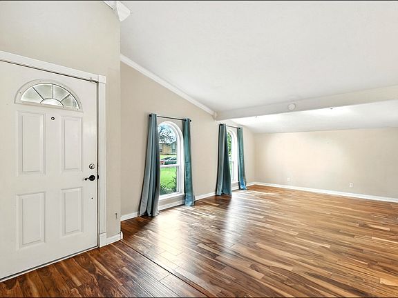 5th image of 1824 Castille Dr