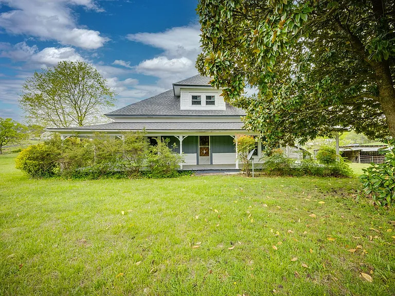 206 Old Stage Coach Rd — Photo 2
