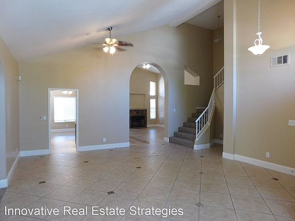 2nd image of 1449 Bent Oak Ct
