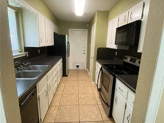 5th image of 3103 Bermuda Dr