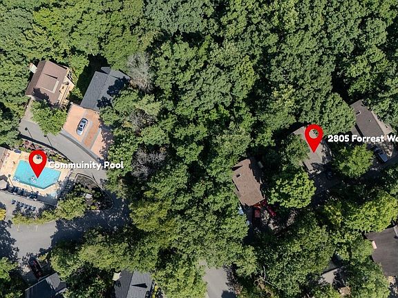 3rd image of 2805 Forrest Way