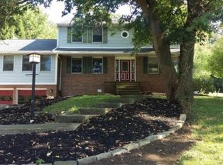 1887 Reissing Rd, Mc Donald, PA 15057