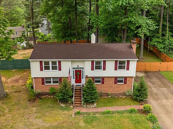 2nd image of 9325 Becar Rd