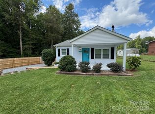 318 Lake Montonia Rd, Kings Mountain, NC 28086