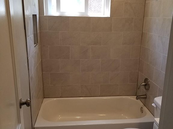 Bathtub