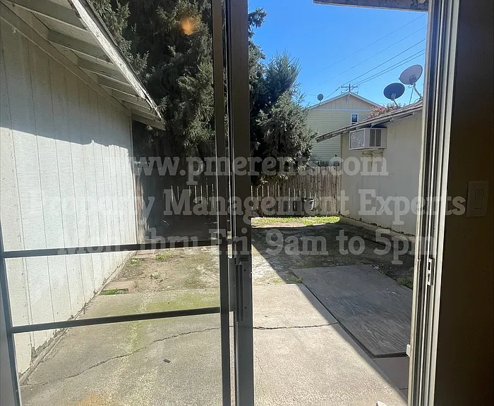 3904 N Plymouth Rd #3904 — Photo 8