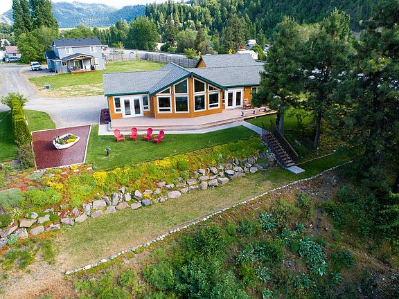31 Steelhead Ln Dryden WA-large-001-27-A