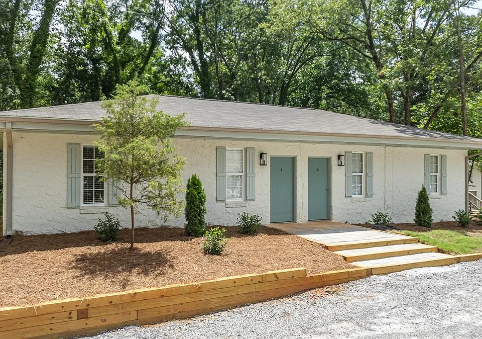 150 Old Princeton Rd #B