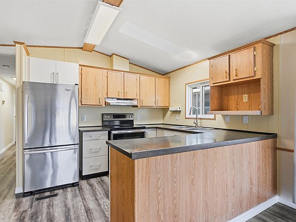 4th image of 1175 Rose Hill Rd #3