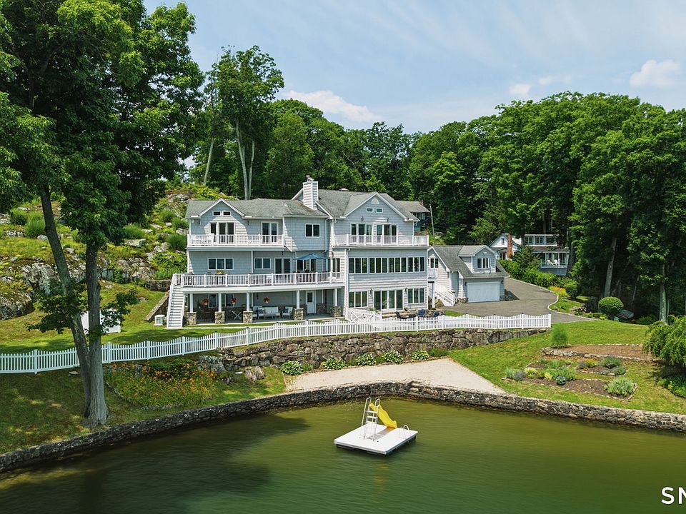 1st image of 1 Oak Drive