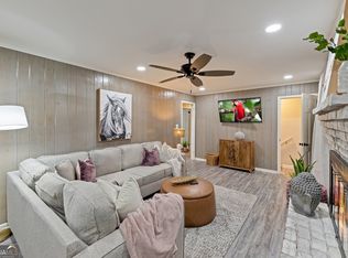 2984 Blackberry Ln, Marietta, GA 30068