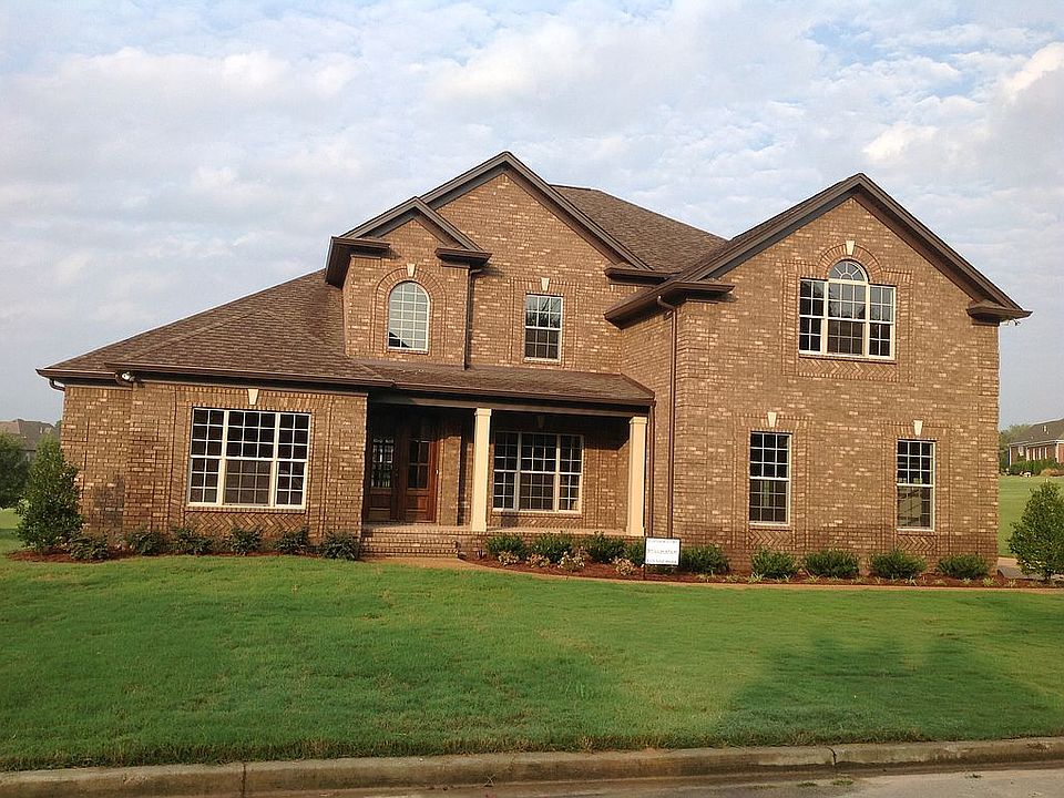 1st image of 512 Glenway Cv