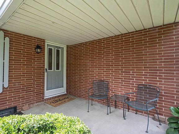 3rd image of 9461 N County Road 800 W