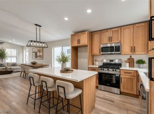 2139 Chapman Ranch Dr, Henderson, NV 89012