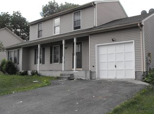 106 Woodrow Rd, Winchester, VA 22602