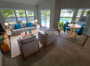 18845 NW 2nd St, Pembroke Pines, FL 33029