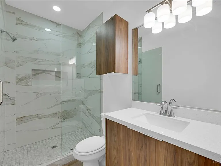 2905 Esteban St #3 — Photo 7