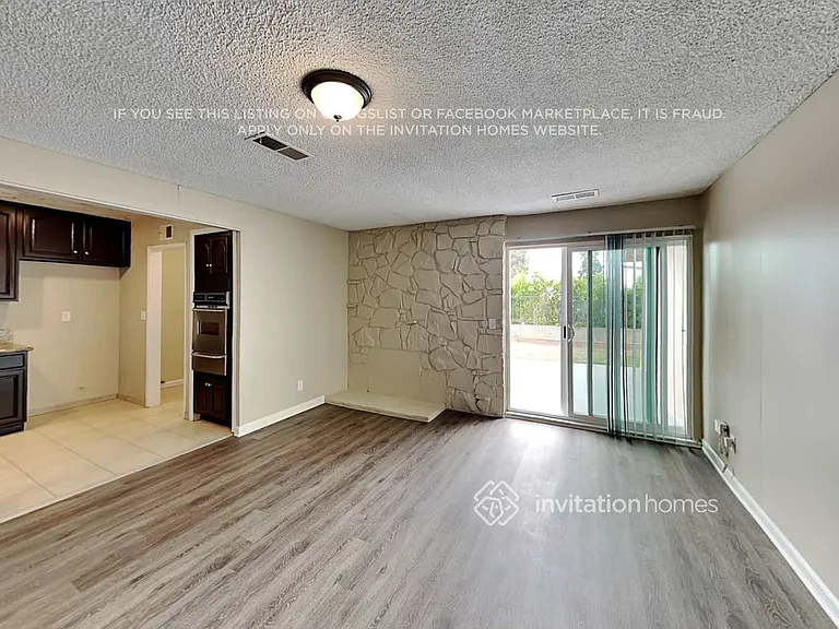 1406 E Elsmere Dr — Photo 10