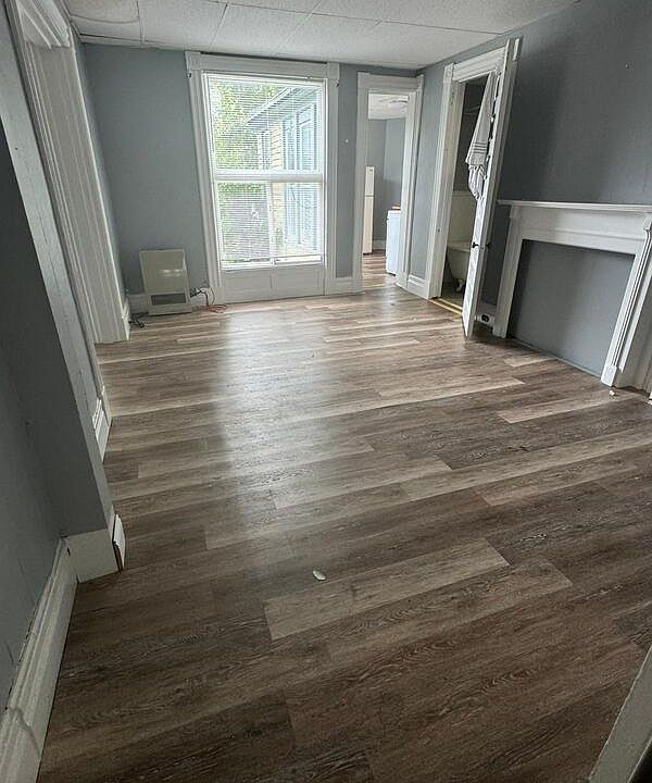 2nd image of 334 Clay St #3