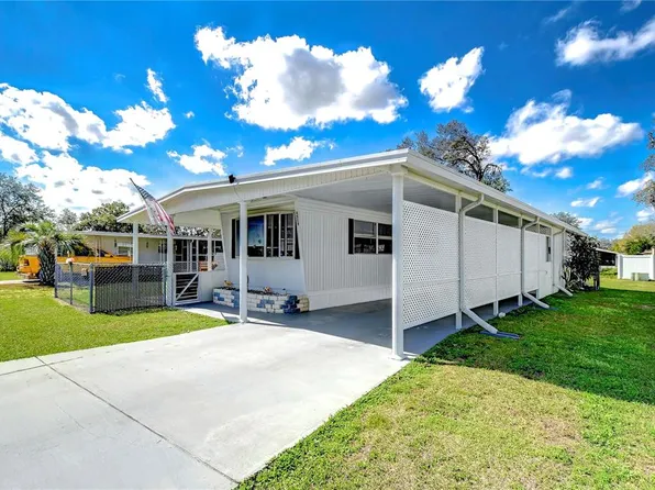 4529 Olive Dr, Zephyrhills, FL 33542