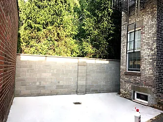 Rented by Apple Exclusive Realty Inc