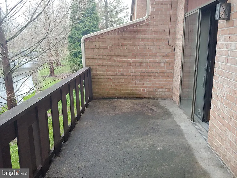 214 Stonybrook Dr #214 — Photo 14
