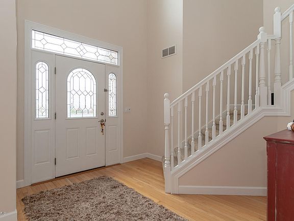 3rd image of 2112 Joni Ln
