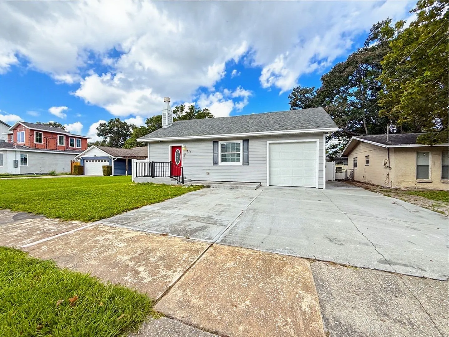 Beautifully renovated 3-bedroom, 2-bath home in College Park — Photo 1