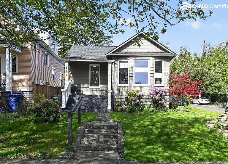 Furnished Home in Seattle, WA,
