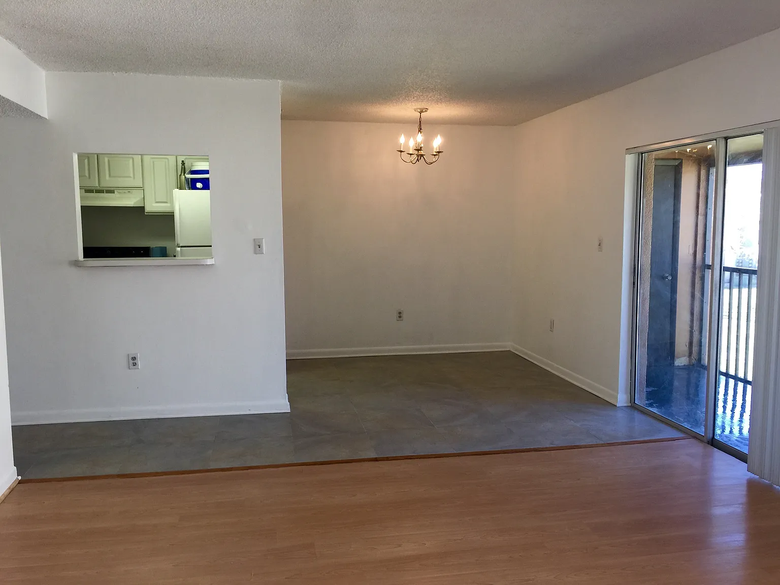 2561 N Alafaya Trl — Photo 3