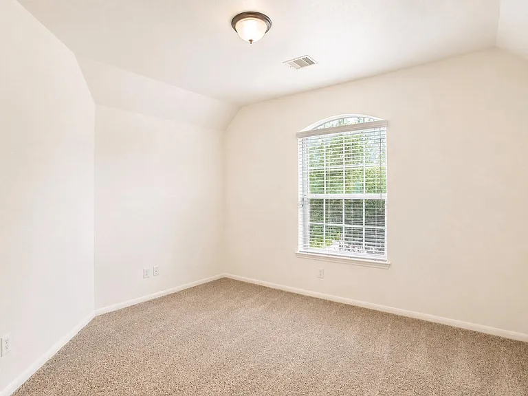 3303 Belmont River Ln — Photo 27