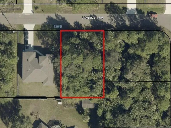 450 Lamkin St SW, Palm Bay, FL 32908